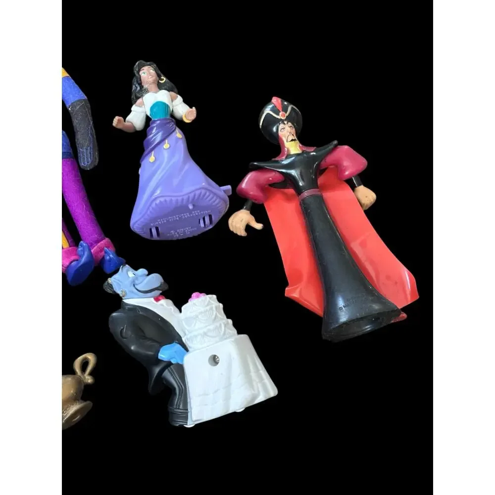Vintage Disney Aladdin Pocahontas Hunchback Figures Toys Cake Toppers 11 Pieces